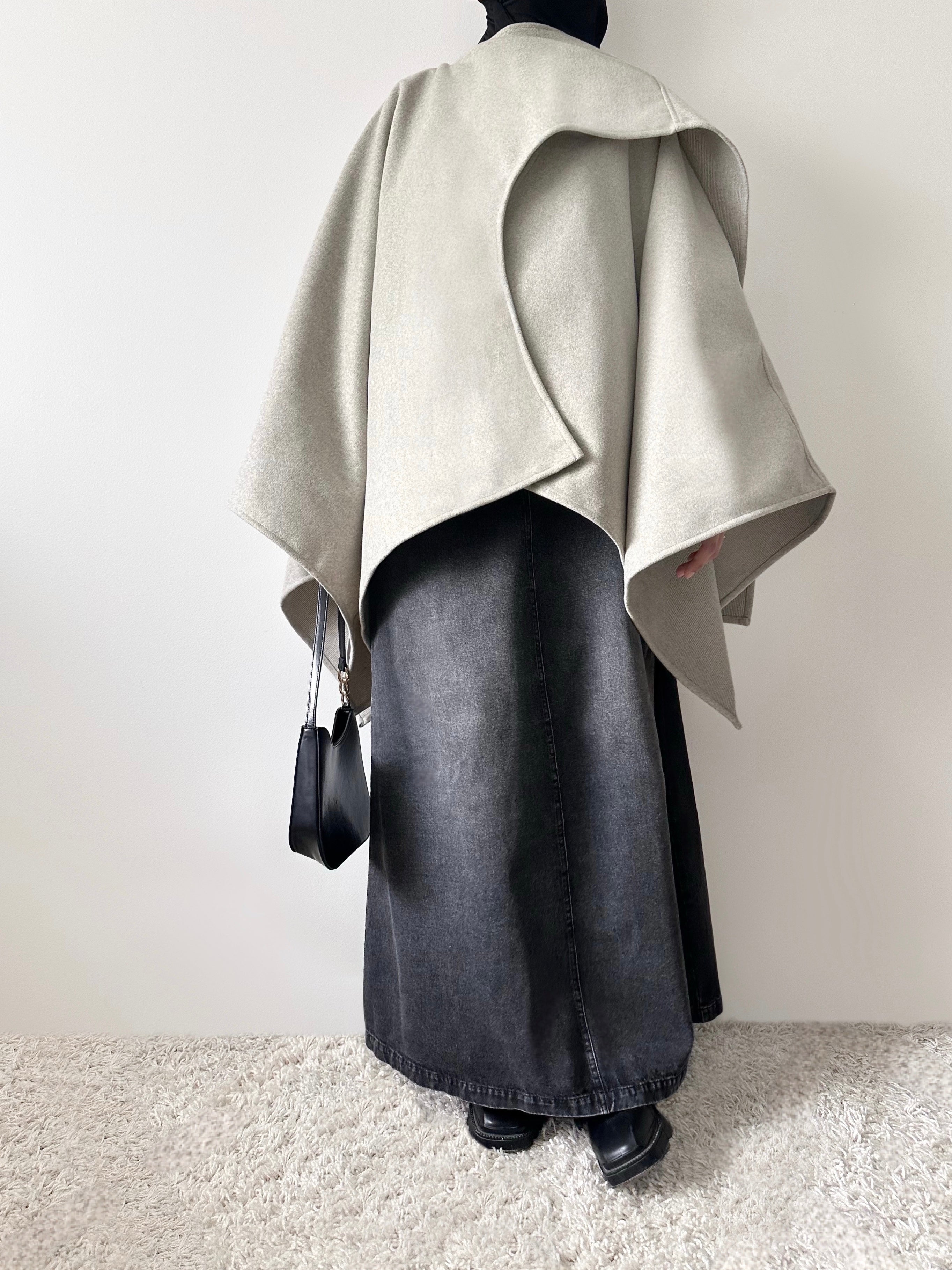 Crossover Cape — Cream/Grey – Bayek Couture