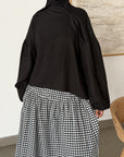 Blouse à col courbé — Noir