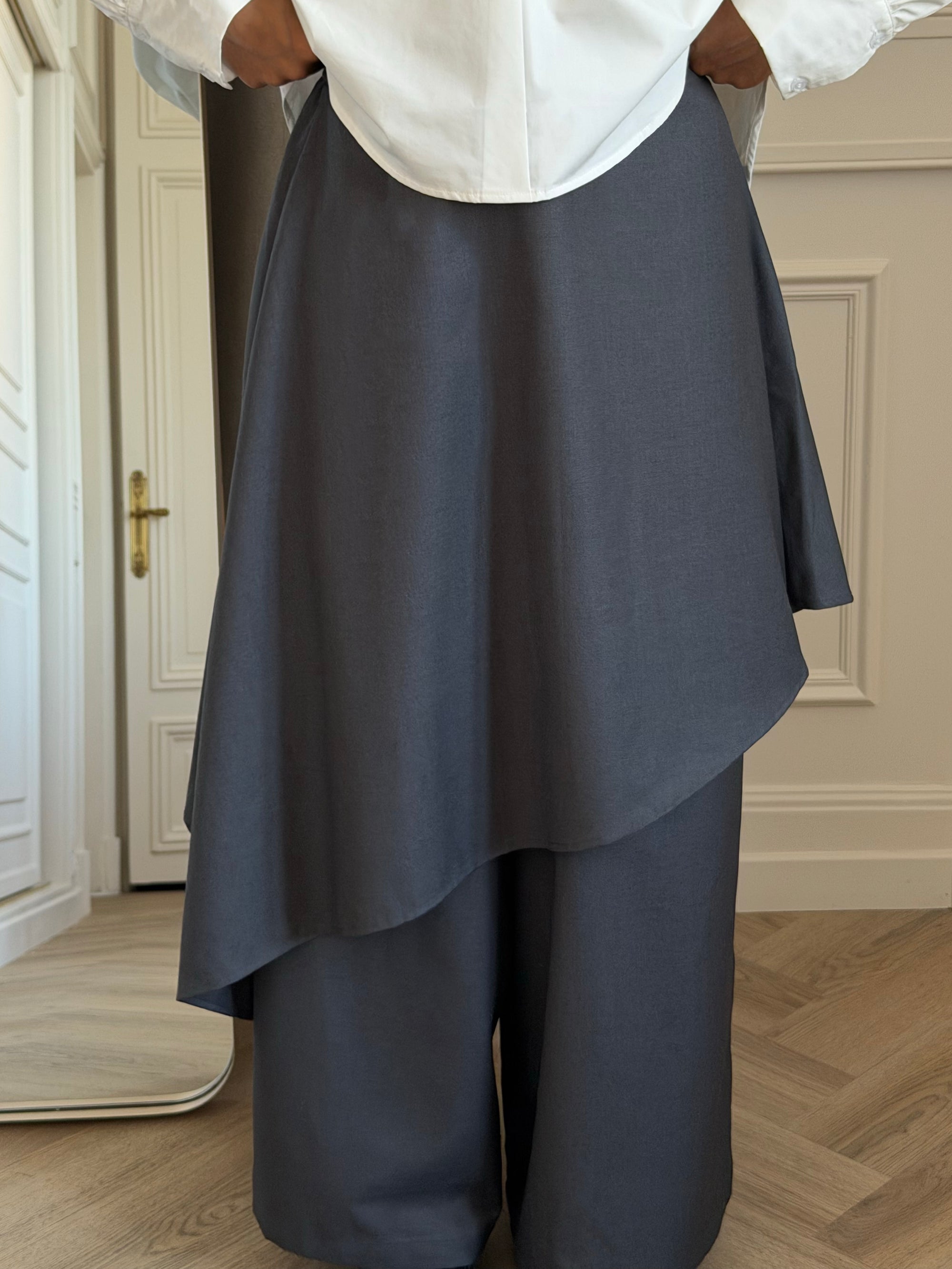 Jupe midi asymétrique — Gris