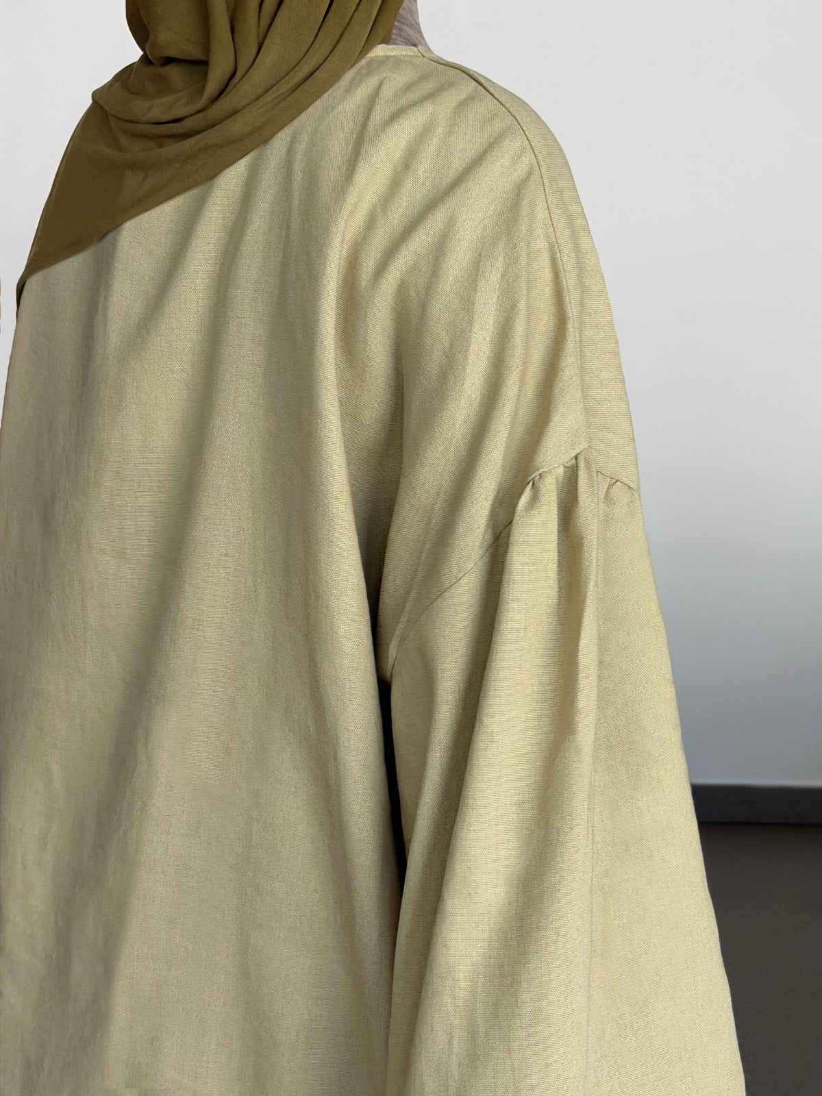 Blouse à col courbé — Vert